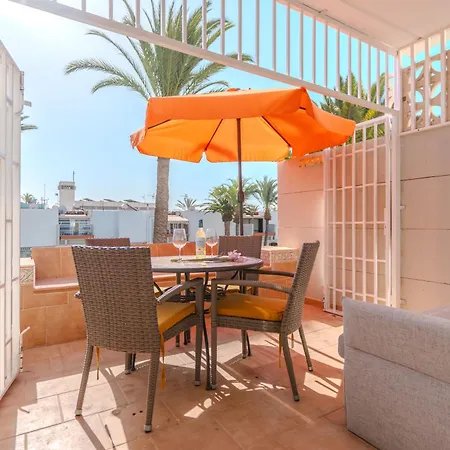 דירה Primavera, Pool & Wifi & 24h Security קוסטה דל סילנסיו