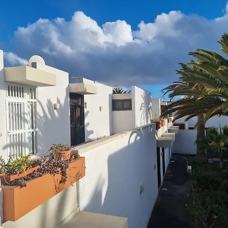 Lägenhet Primavera, Pool & Wifi & 24h Security *