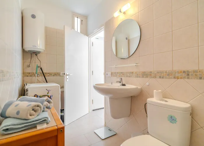 Primavera, Pool & Wifi & 24h Security *