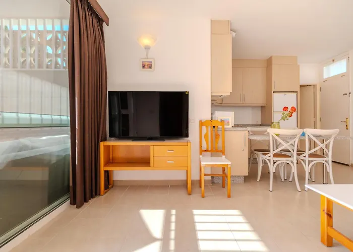 Primavera, Pool & Wifi & 24h Security Apartamento *