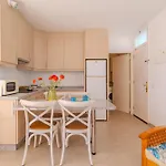 Primavera, Pool & Wifi & 24h Security Apartment Costa Del Silencio