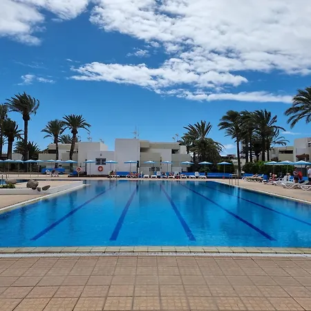 Primavera Beachfront Pool Terrace And Ac Costa Del Silencio